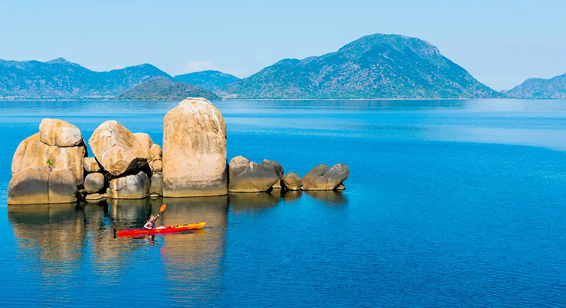 Betalingen-Explore-Malawi-Self-Drive-Prive-Rondreizen-Lake-Malawi